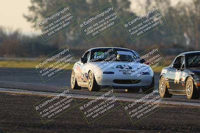 media/Jan-13-2024-CalClub SCCA (Sat) [[179f4822a7]]/Group 7/Sunset (Race)/